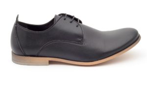 Tom Shoe in Black from Novacas